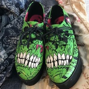 Zombie Creeper Shoes